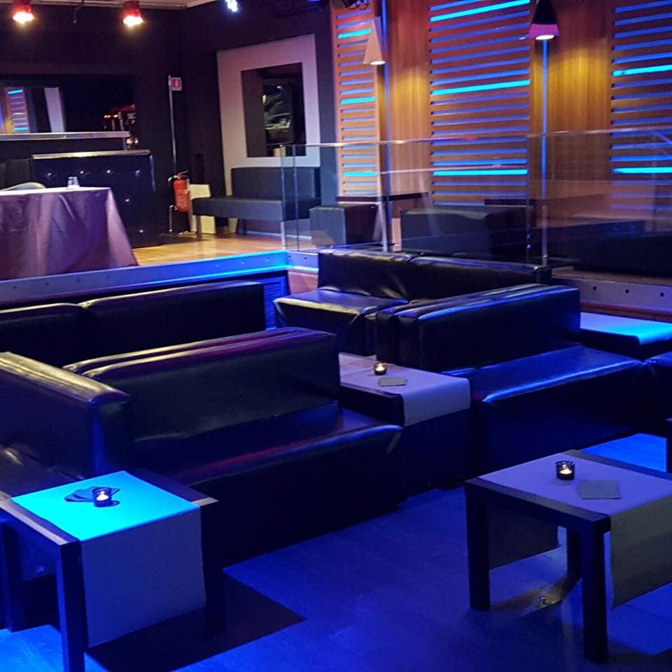 Too Club
