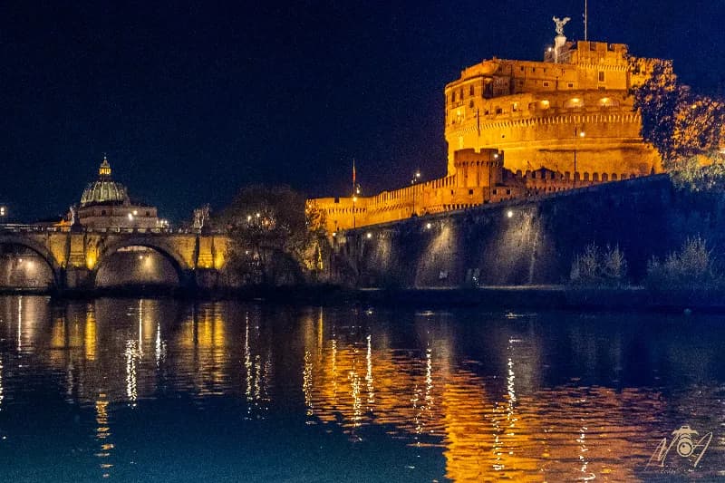 Battello sul Tevere