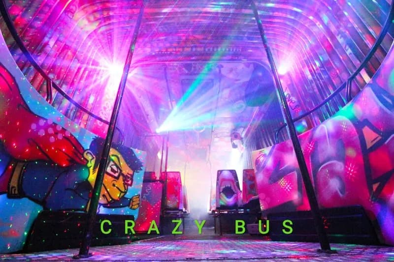 Fashion Bus