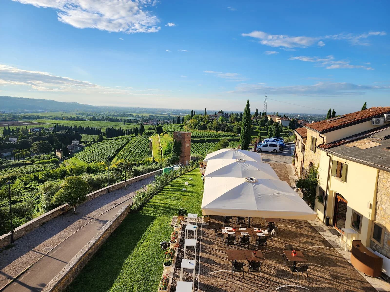Castrum Wine Relais