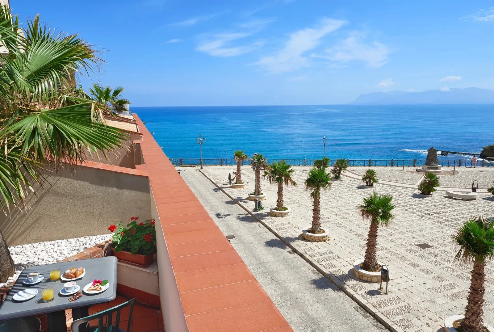 Hotel Al Madarig