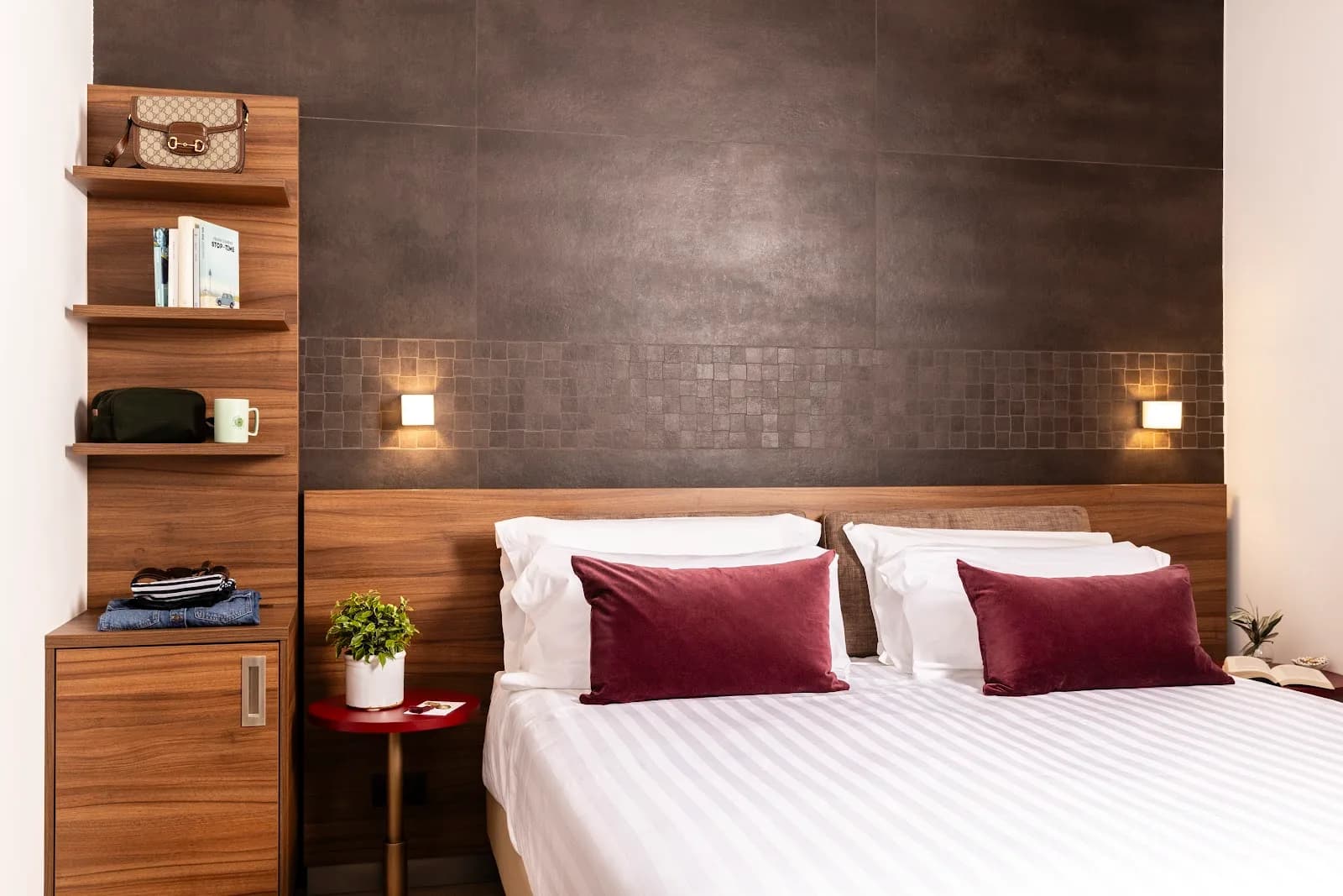 Hotel Adoro