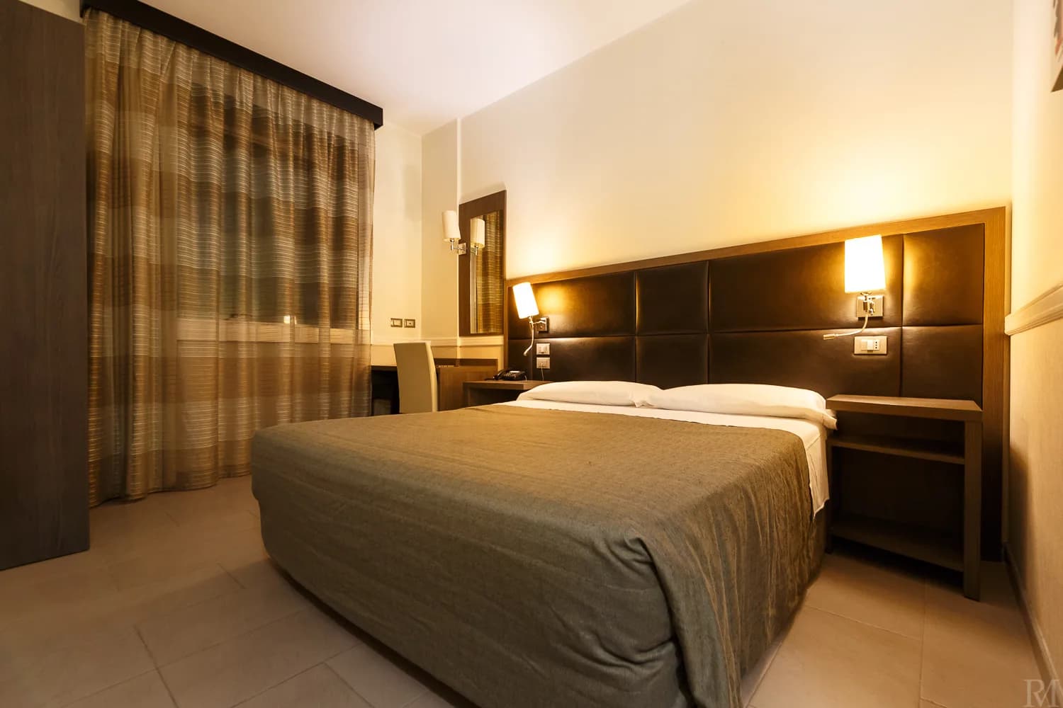 Hotel Artis