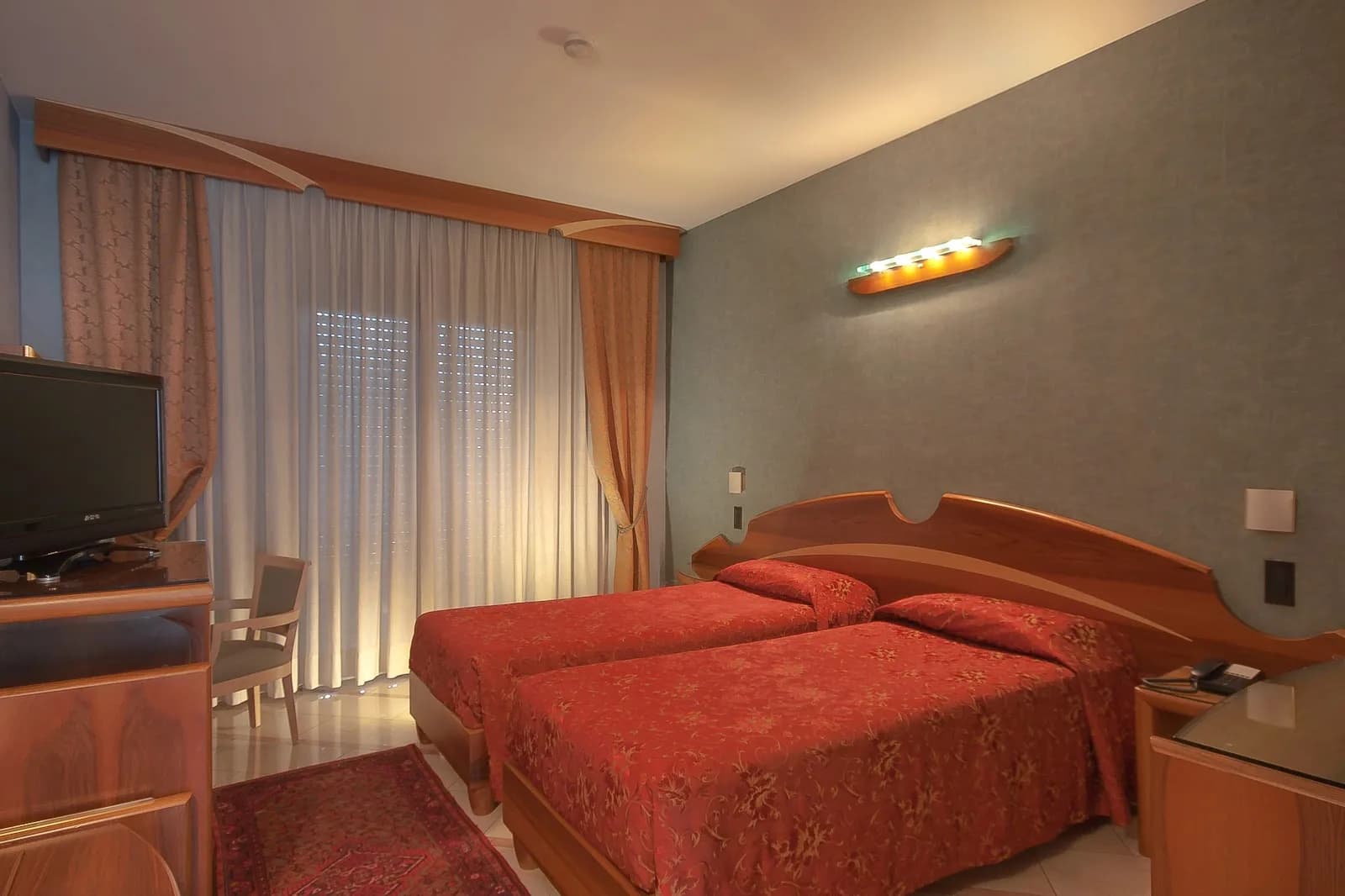 Hotel Sunflower