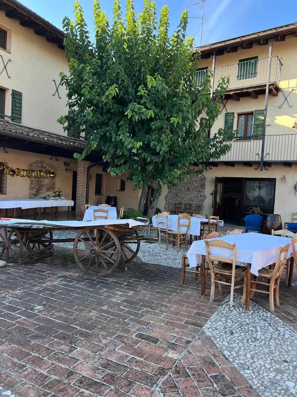 La Corte Della Fenice
