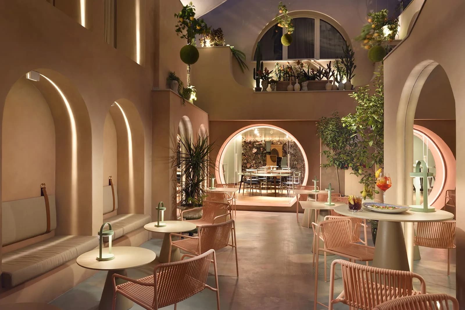 Leons Place Hotel