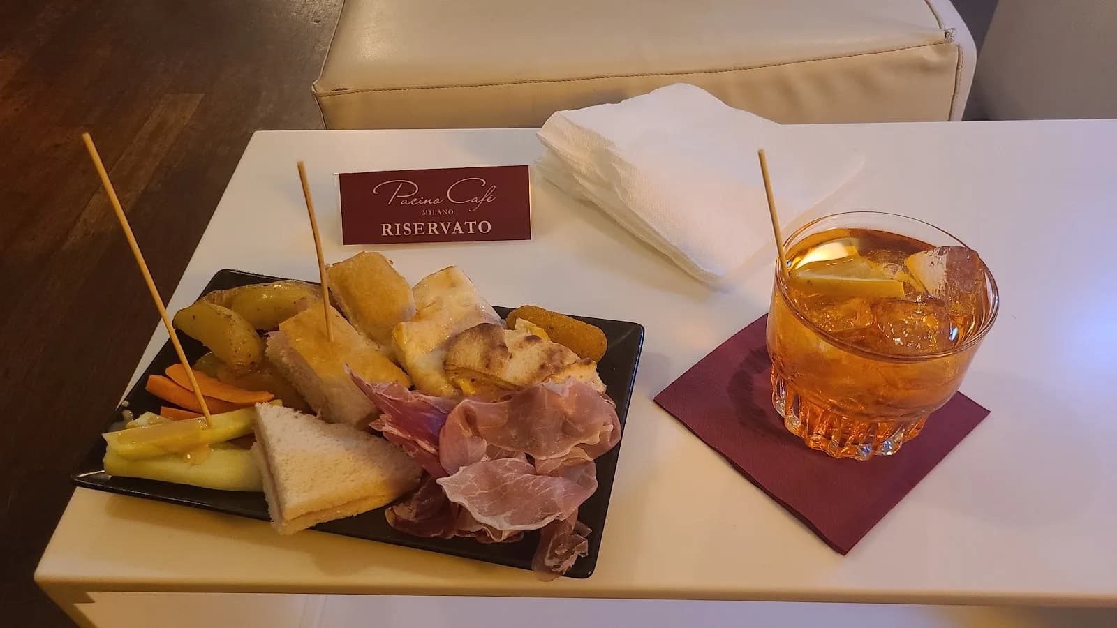 Pacino Cafe