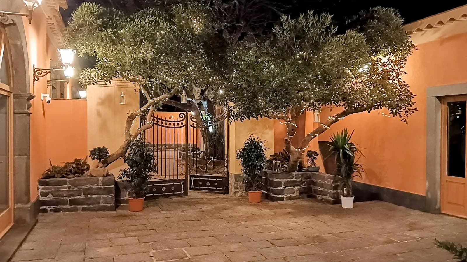 Palazzo Fiammingo
