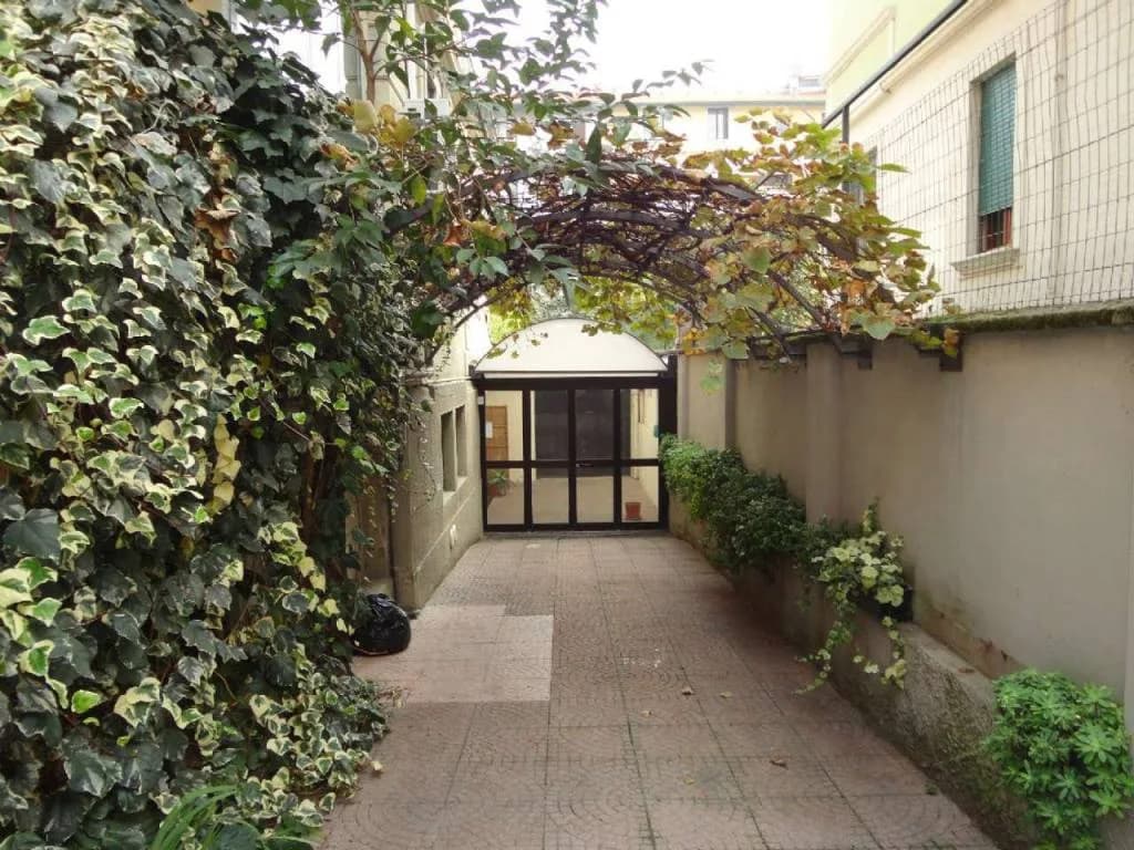 Piccolo Spazio Antico
