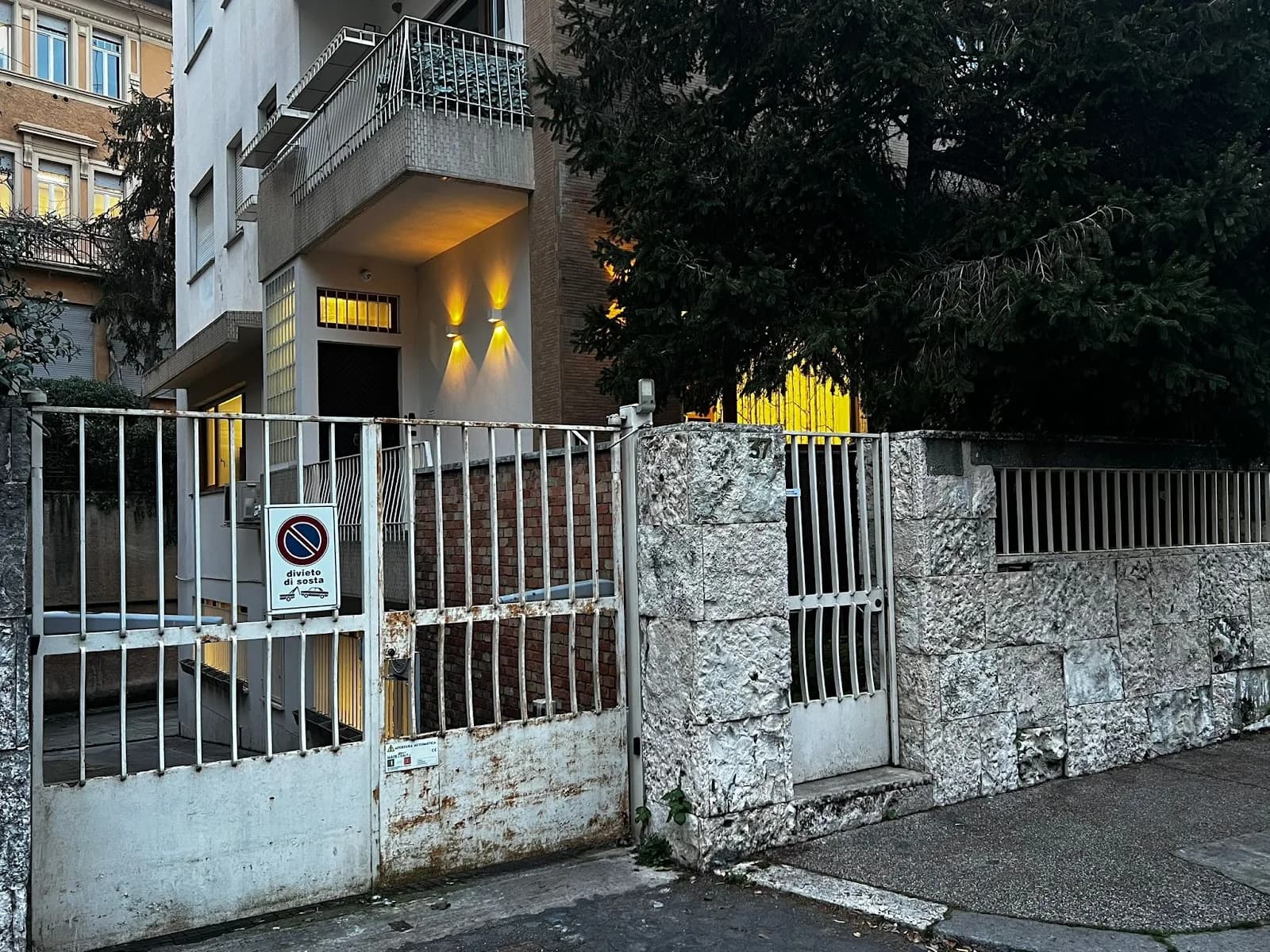 Quartos Lab Training And Business Location
