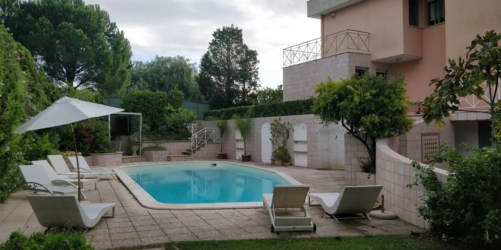 Villa Ferrara