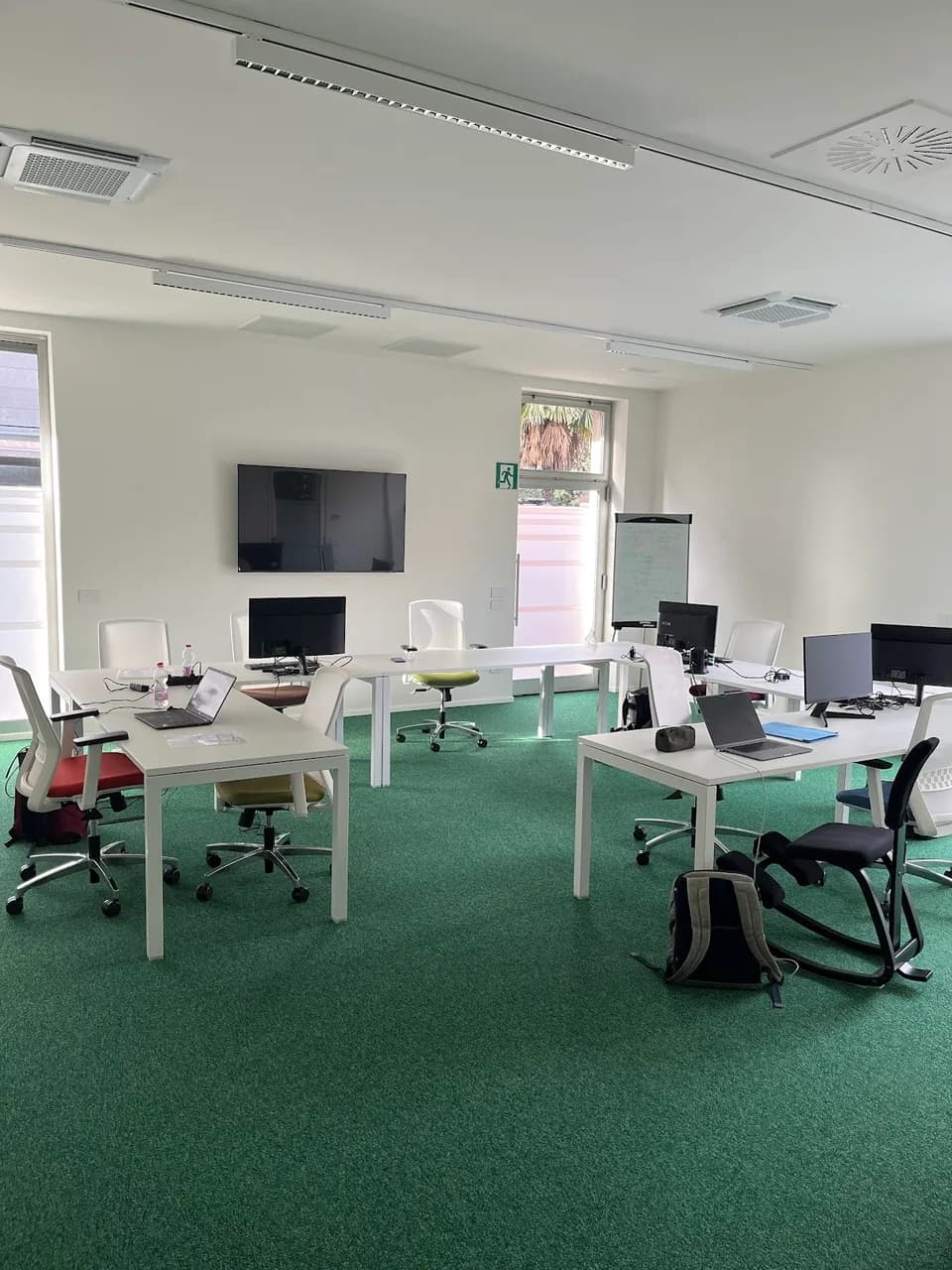 Welab 18 Sale Meeting