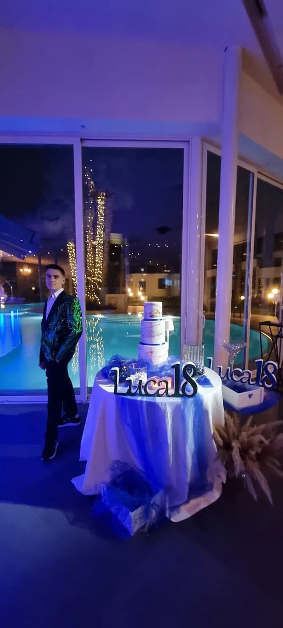 Xue Piscina