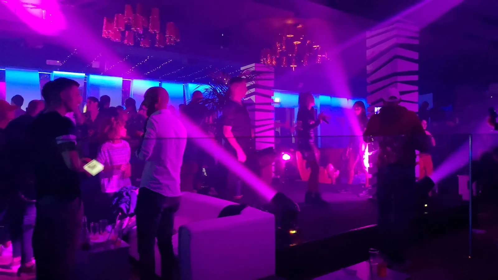 Chano Club Cassia