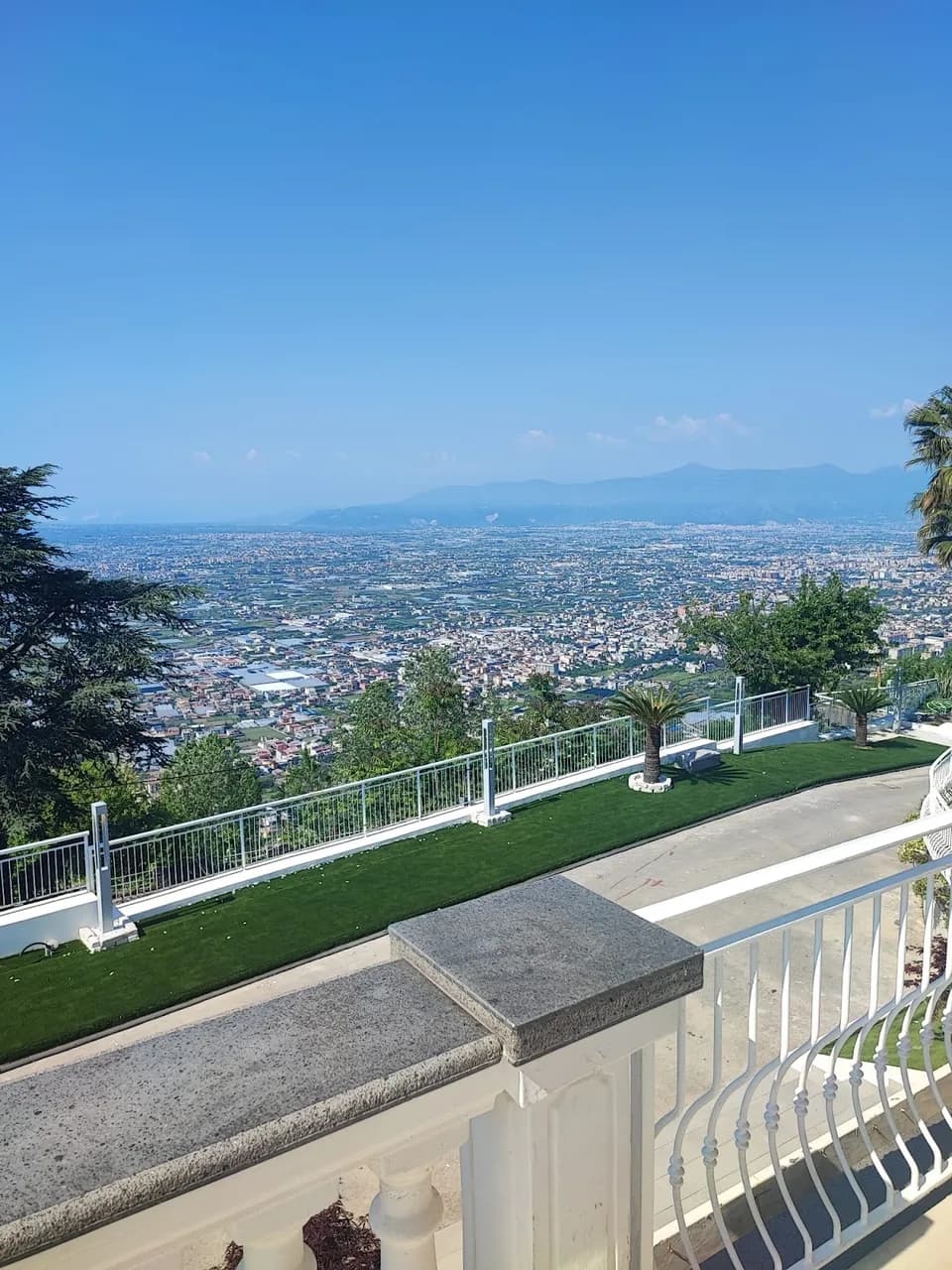 Villa Chateau