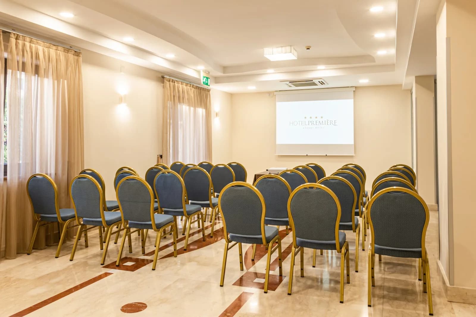 Hotel Première