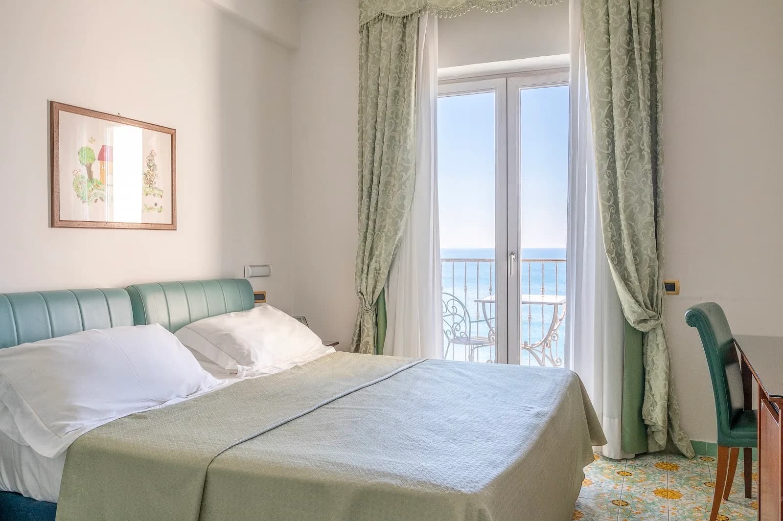 Lloyd's Baia Hotel