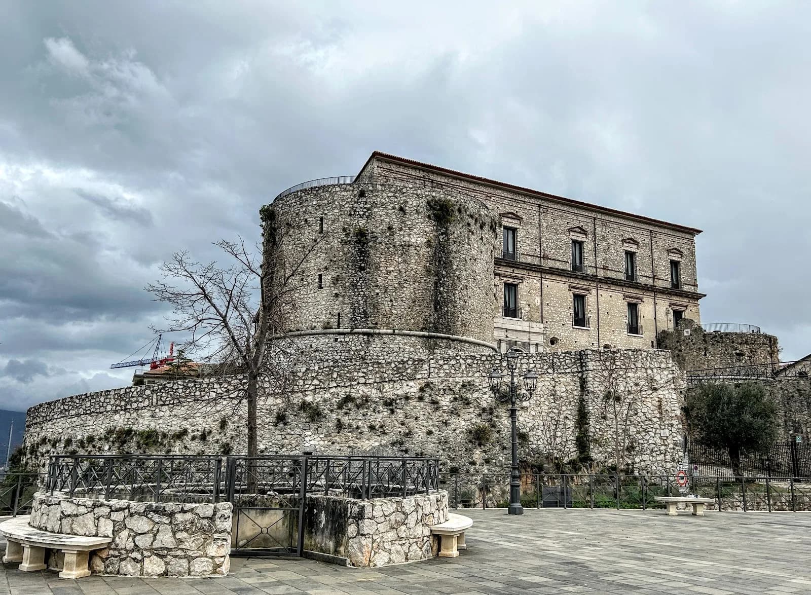 Castello Macchiaroli