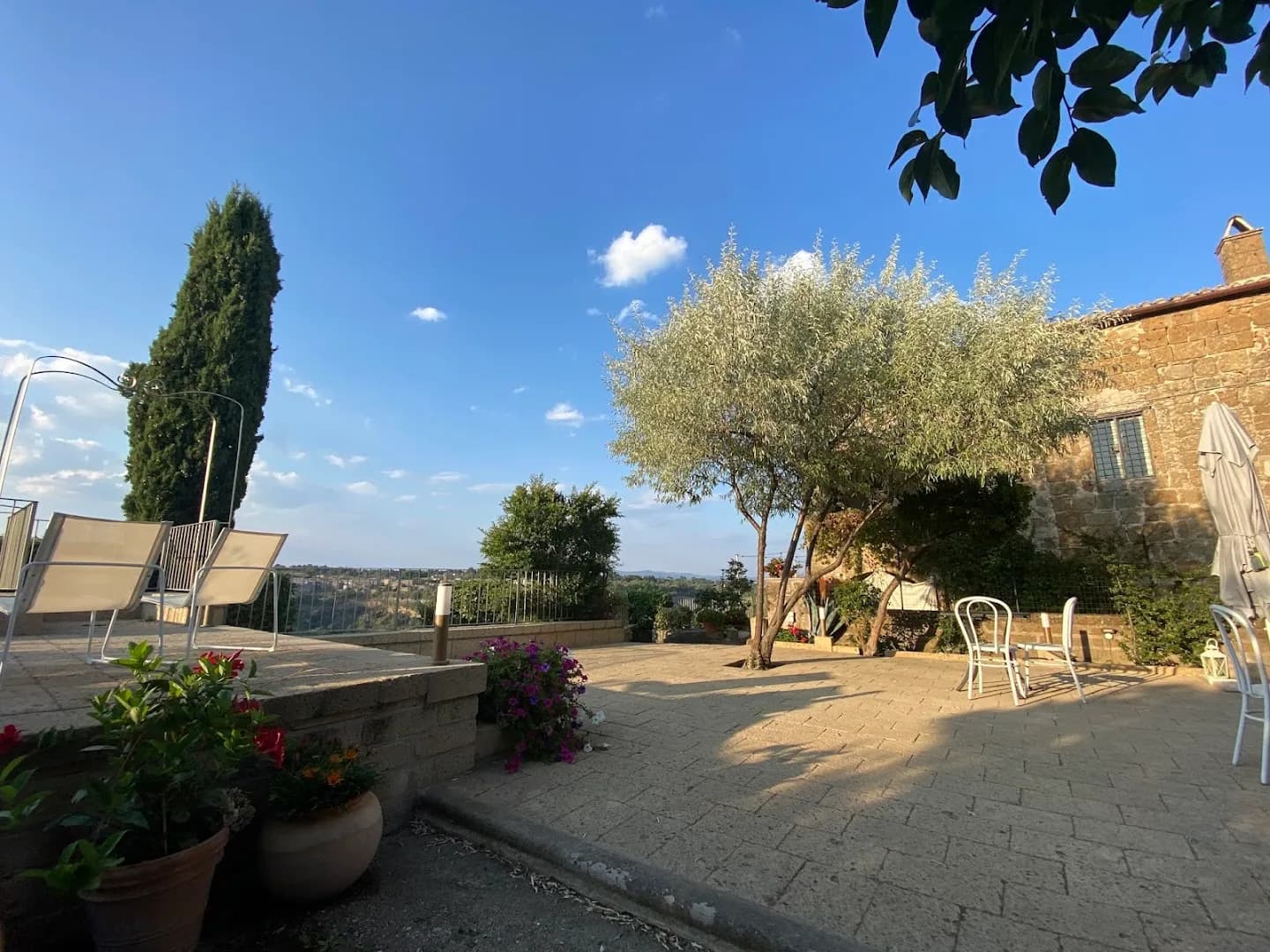 Acqua di Civita Garden