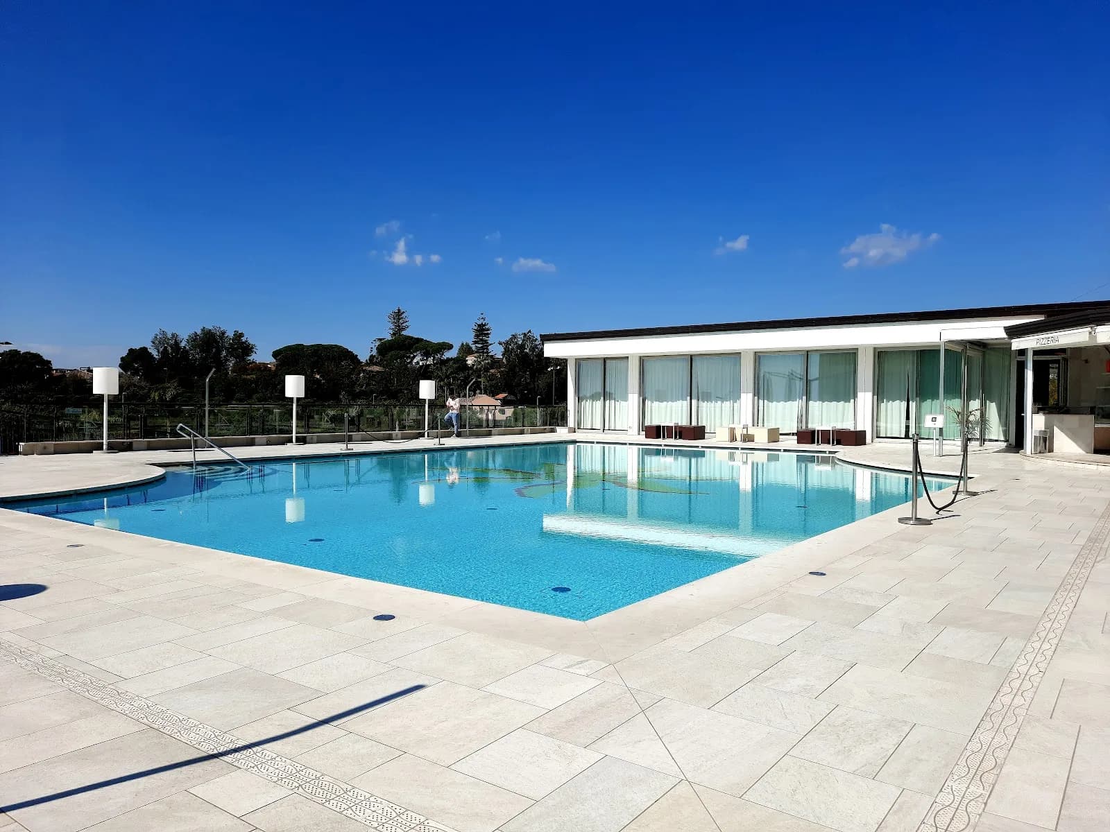 4 Spa Resort Hotel