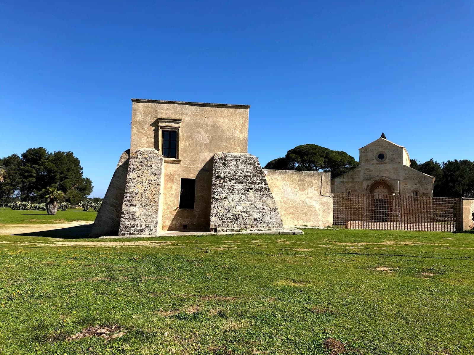 Abbazzia Di Cerrate