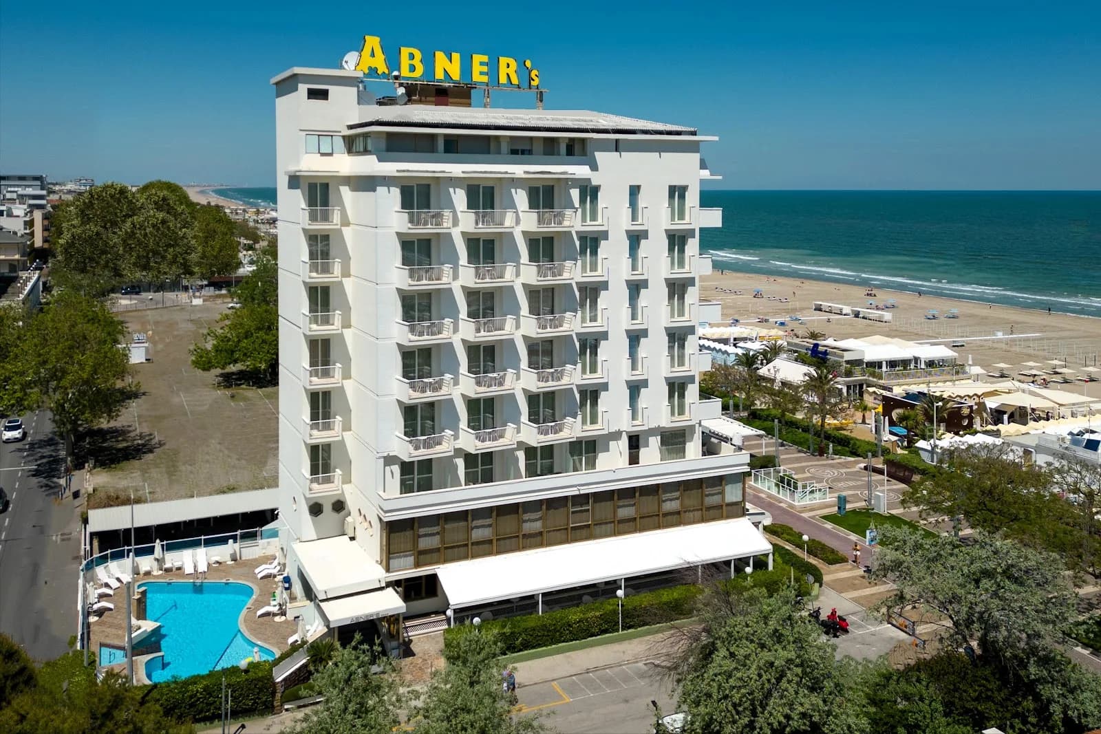 Abners Hotel Meeting Business