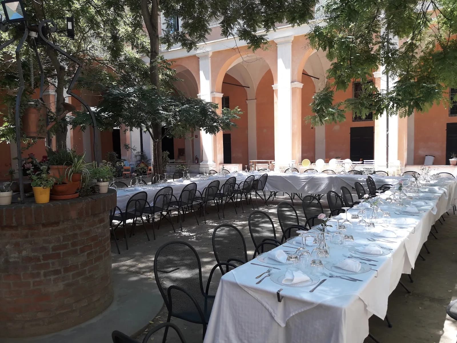 Chiostro Della Ghiara