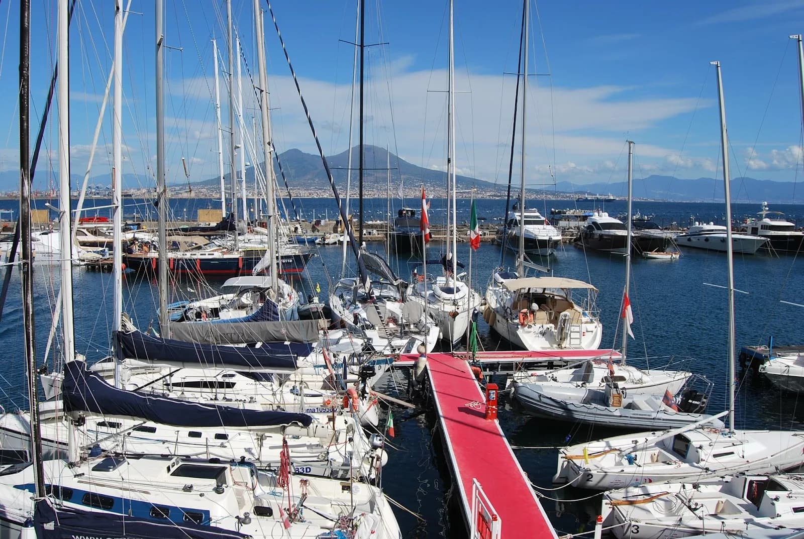 Club Nautico Della Vela