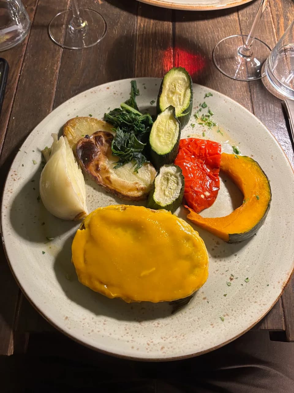 Degusteria