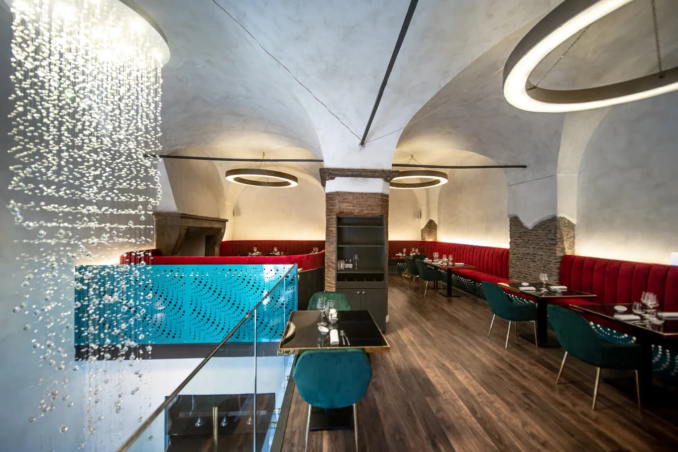 Forme Fish Restaurant