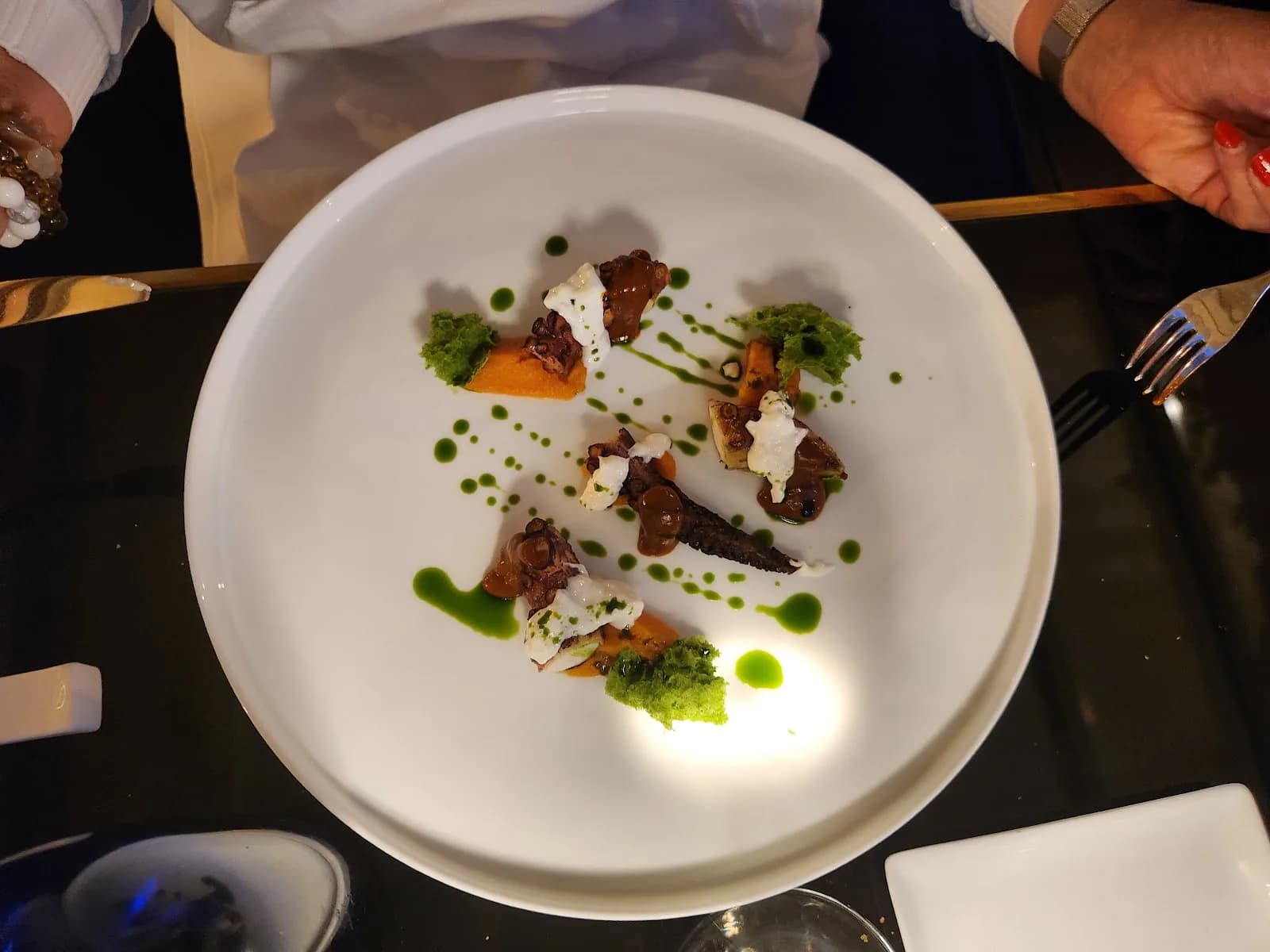 Forme Fish Restaurant