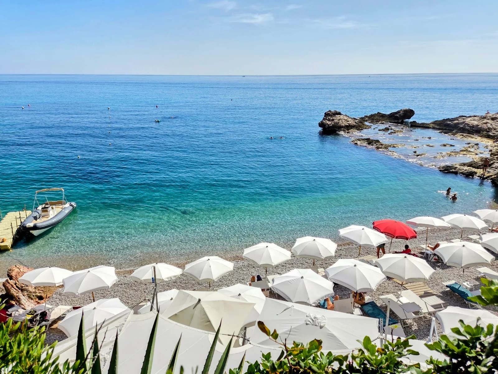 La Spiaggetta Dei Balzi Rossi