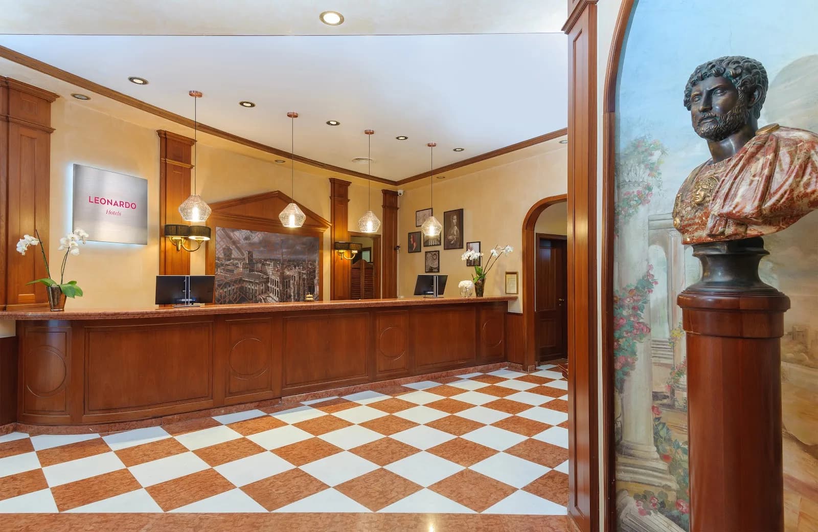 Leonardo Hotel Milan City Center 2