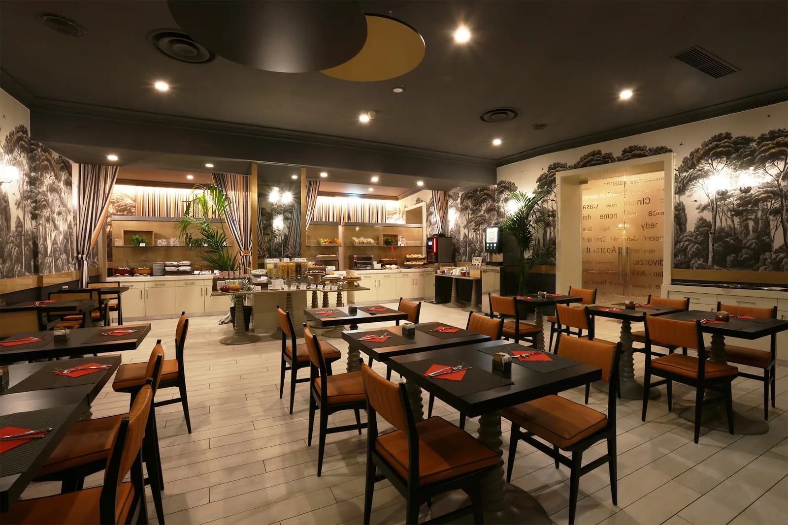 Leonardo Hotel Milan City Center 2