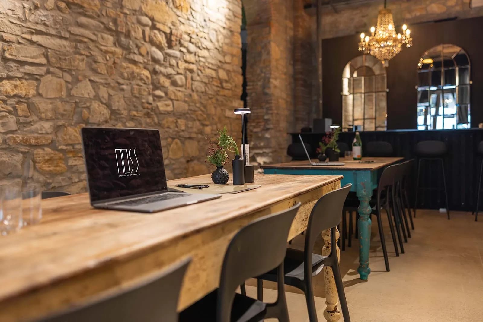 Moss Punto Di Contatto Events And Business
