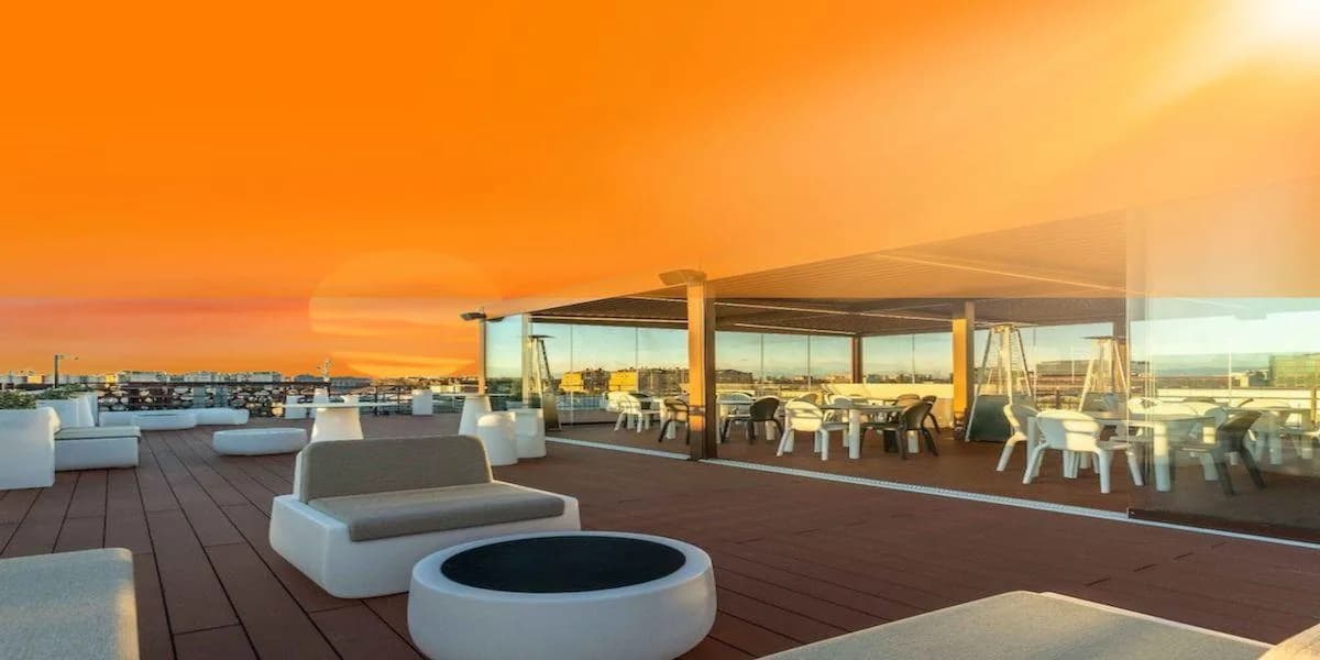 Rooftop Q41