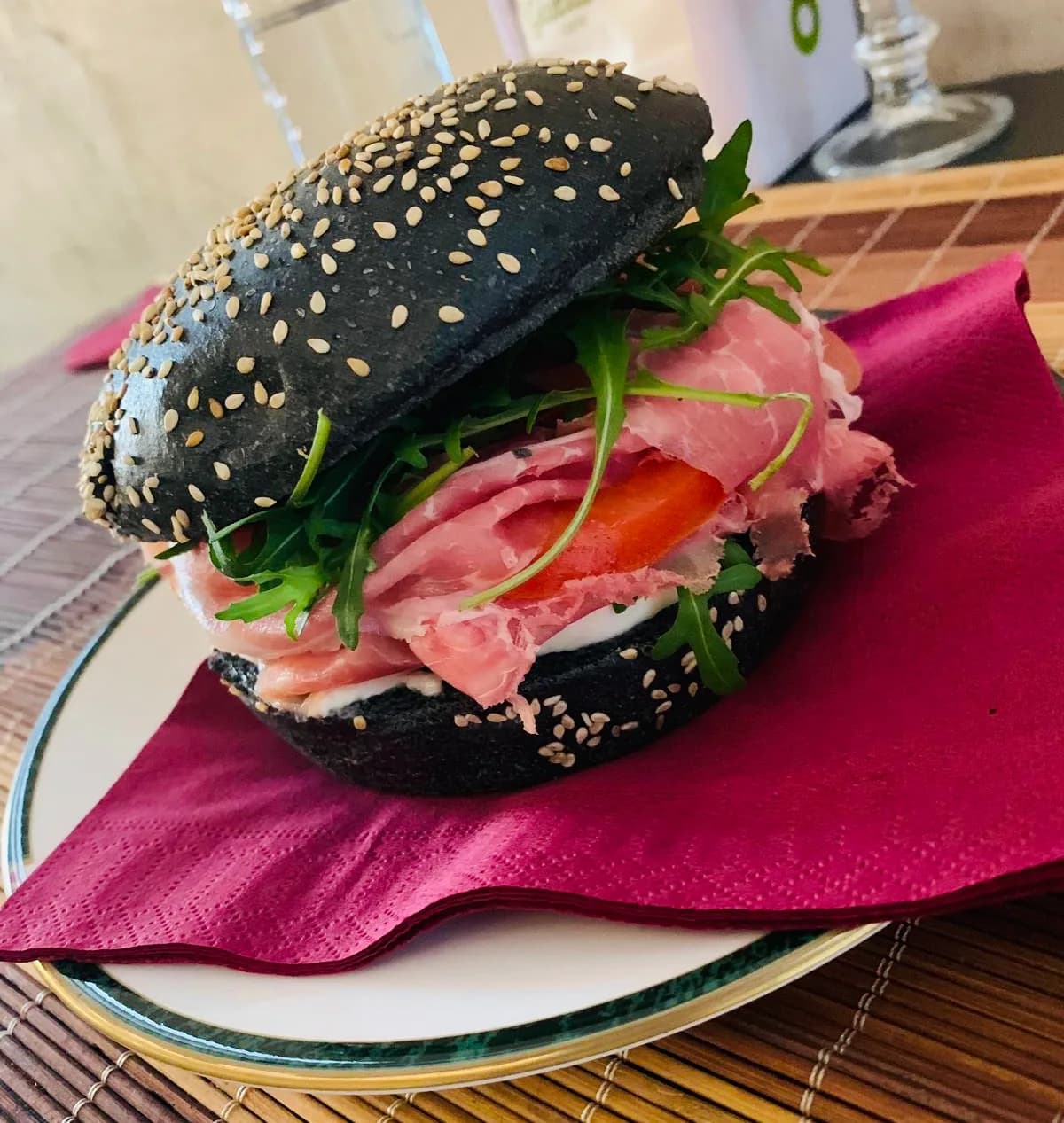 Vinthiages Cafe