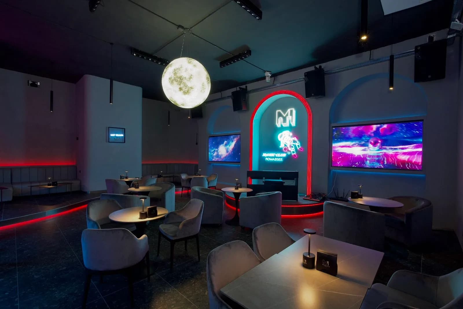 M7 Club Roma Via Appia Nuova