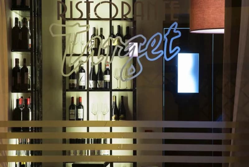 Target Restaurant