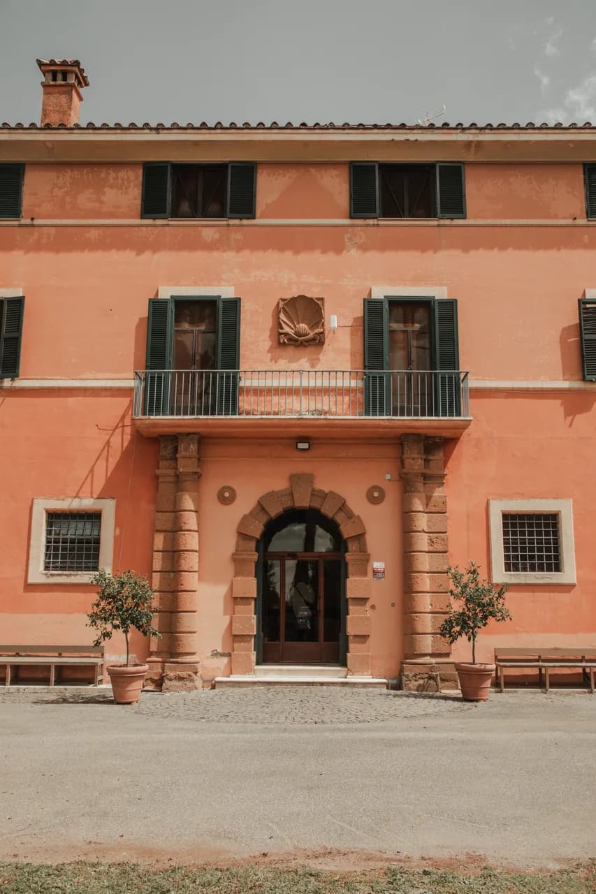 Location Salone