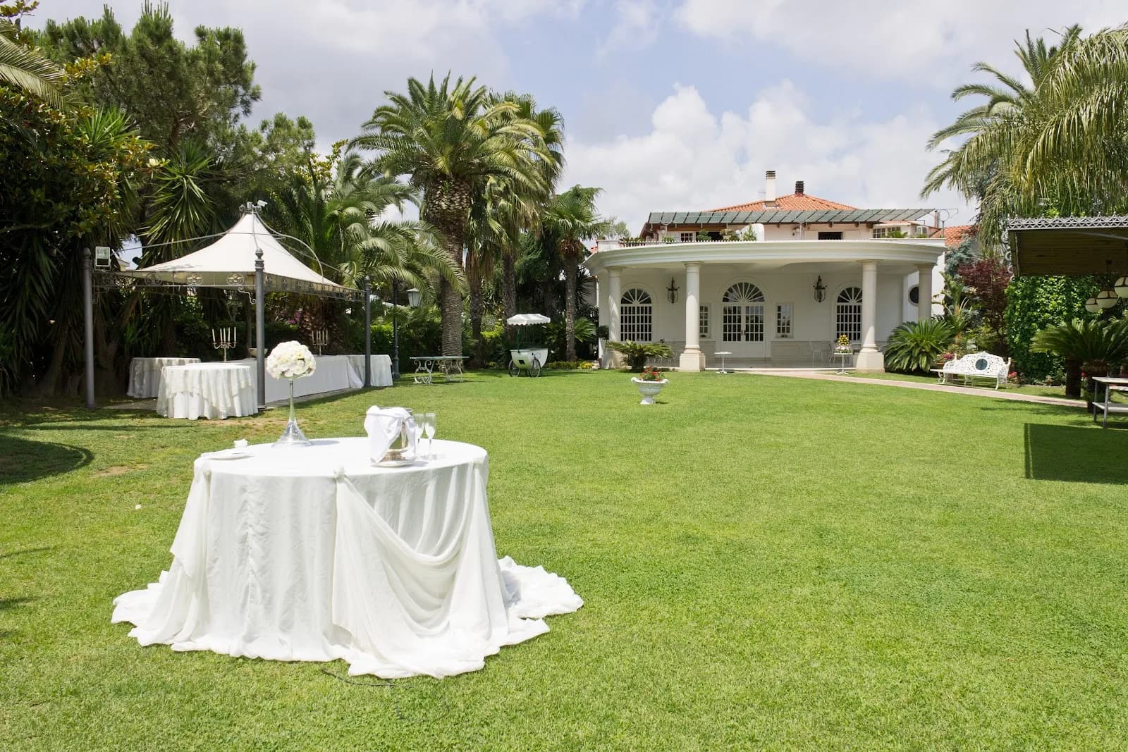 Villa Holiday