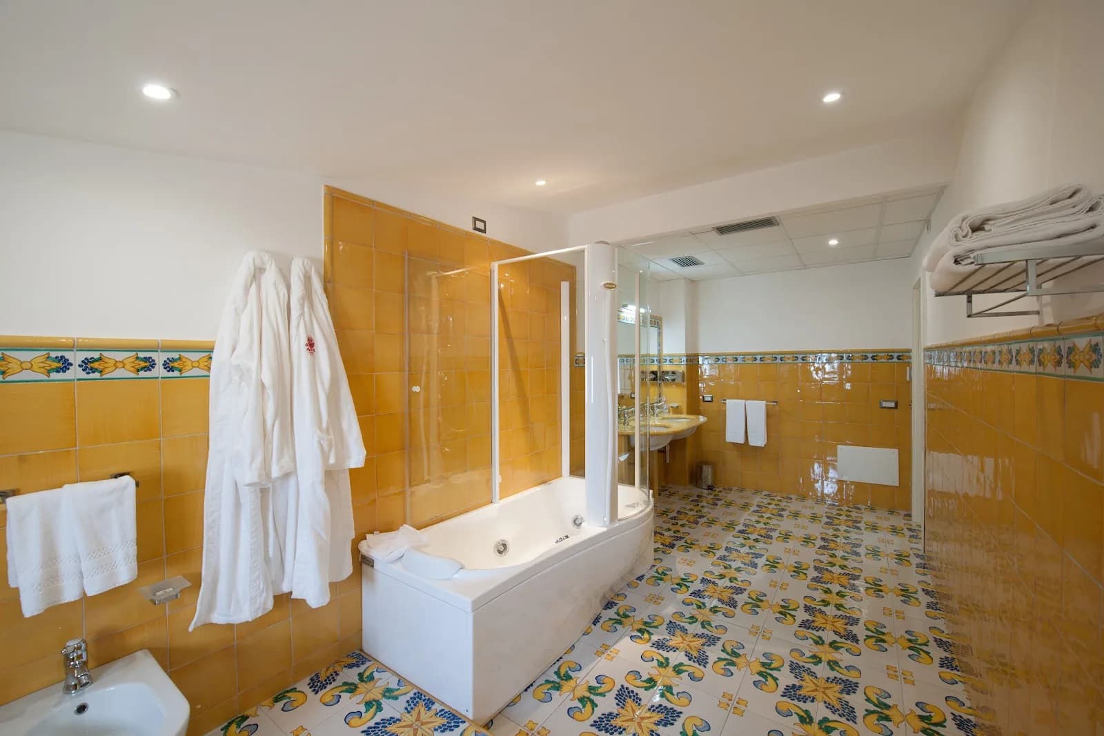 L’Araba Fenice Wedding Hotel