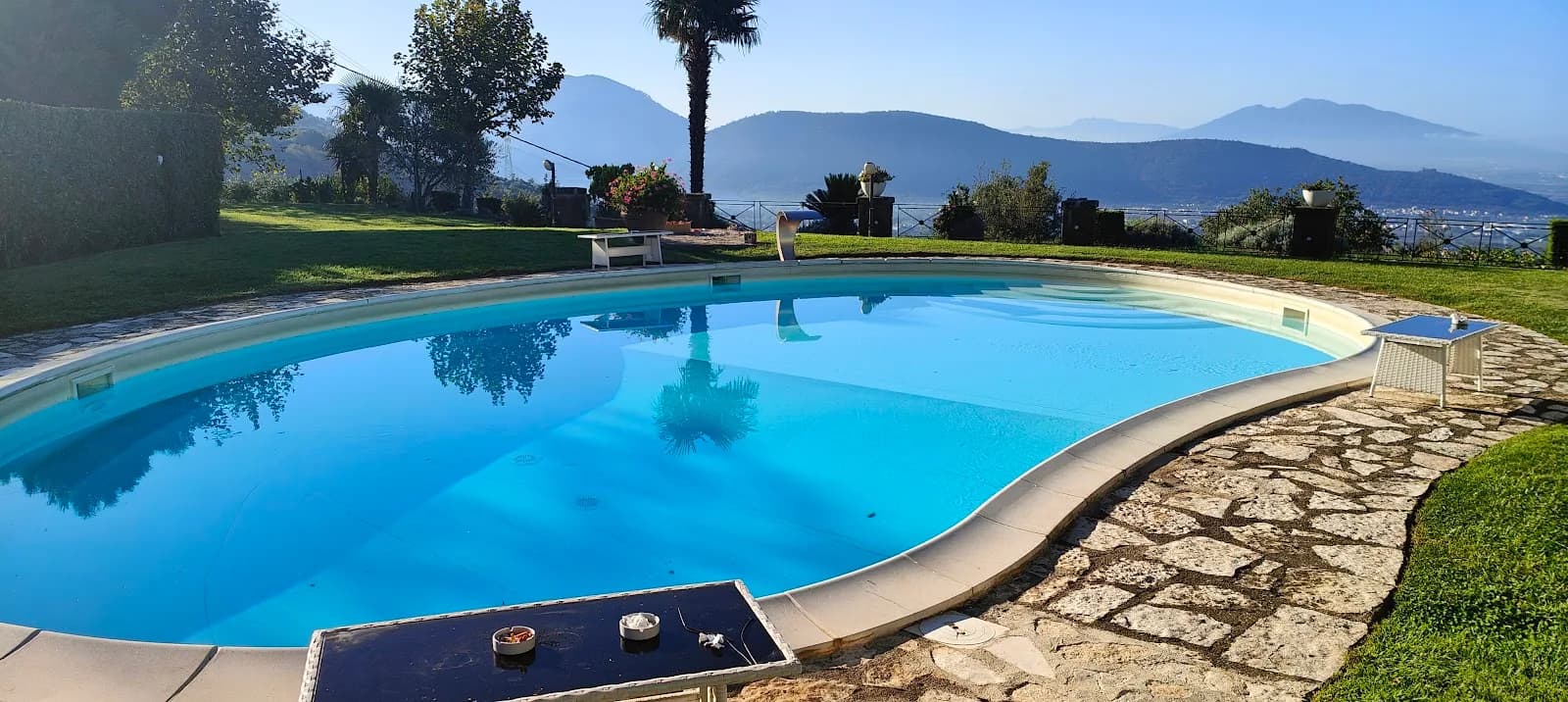 Hotel Ristorante Guardanapoli