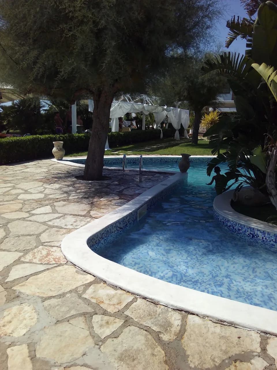 Eden Resort
